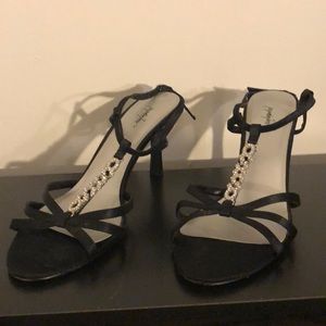 Jacqueline Ferrar Black Strapped Heels